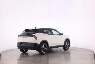 https://vehicle.imgix.net/4297481/6112ec55-763d-46fd-a9d3-dd059bd84991.jpg