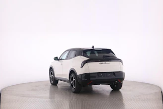 https://vehicle.imgix.net/4297481/9c4868d8-9a03-4060-83e8-210ef84f2ba8.jpg