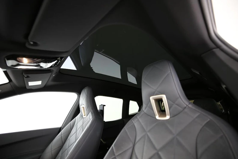 immagine del veicolo BMW iX
