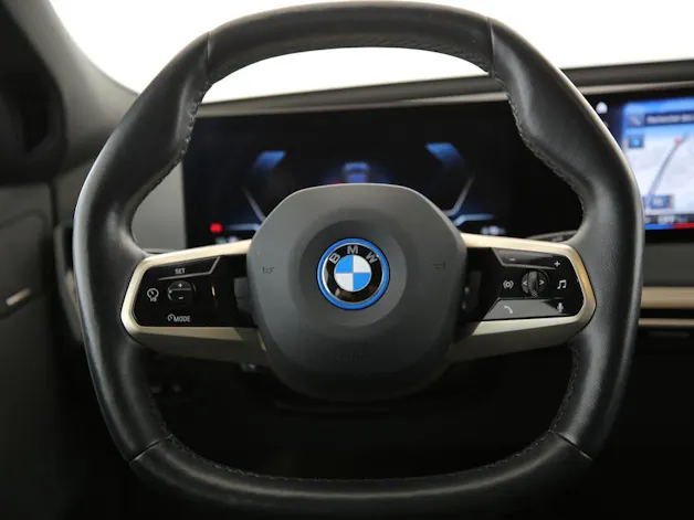 BMW iX xDrive50