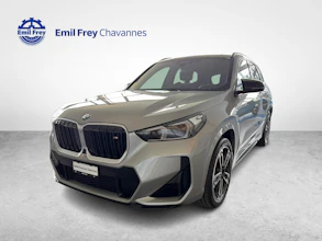 https://vehicle.imgix.net/4297540/73e29bf8-9bdd-4a12-ab57-7f39f8a3e850.jpg
