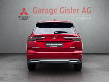 MITSUBISHI OUTLANDER 6