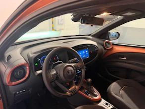 https://vehicle.imgix.net/4297581/b683bbba-12d2-4153-adae-e1de7d0b62da.jpeg