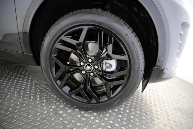 Land Rover Discovery Sport 1.5 T 270e Landmark