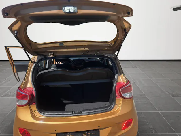 Hyundai i10 1.0 Amplia