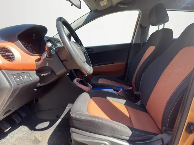 Hyundai i10 1.0 Amplia