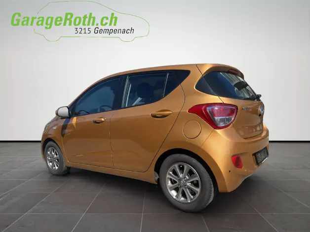 Hyundai i10 1.0 Amplia