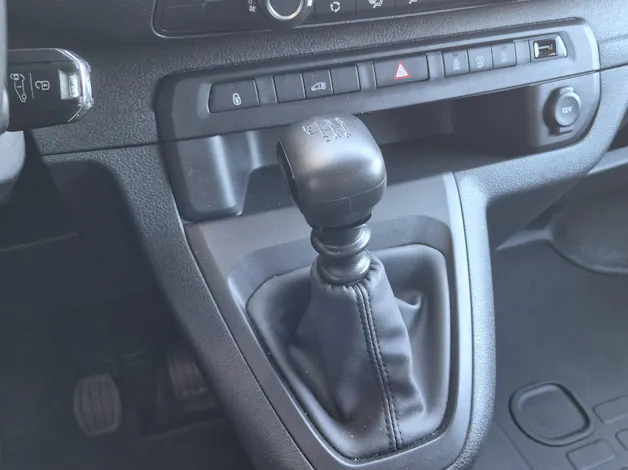 Peugeot Expert Kaw. Standard 1.5 BlueHDi 120 S/S