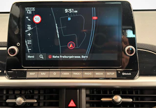 https://vehicle.imgix.net/4297701/8676353d-2137-49d5-abfb-c1da773fcecd.jpg