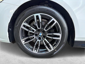 https://vehicle.imgix.net/4297707/0fdedb5e-c3f8-4c6a-ab54-81888bcb4846.jpg