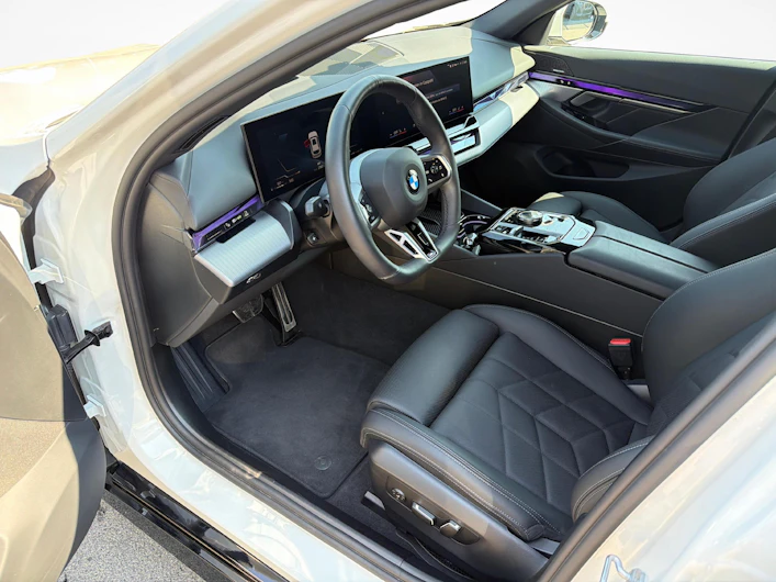 image du véhicule BMW 5 SERIES