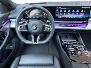 image du véhicule BMW 520d xDrive Touring M-Sport