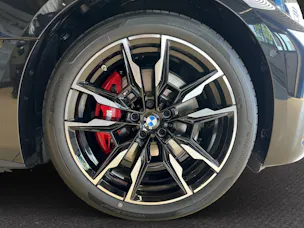 BMW i4 M60