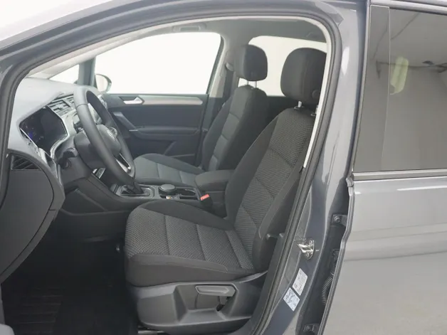 VW Touran 1.5 TSI R-Line DSG