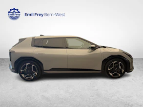 https://vehicle.imgix.net/4297746/5a28e494-532a-4354-83cb-05ea0e45d58b.jpg