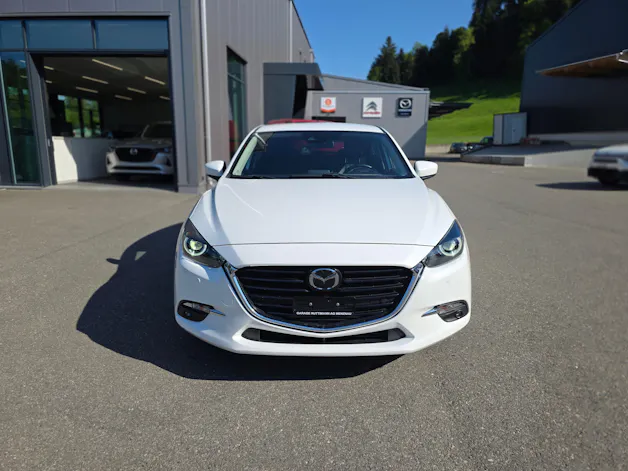 Mazda 3 2.2 D Revolution