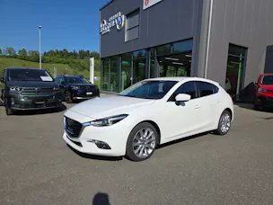 Mazda 3 2.2 D Revolution
