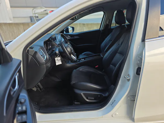 Mazda 3 2.2 D Revolution