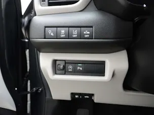 Suzuki Swift 1.2 Sakura Hybrid
