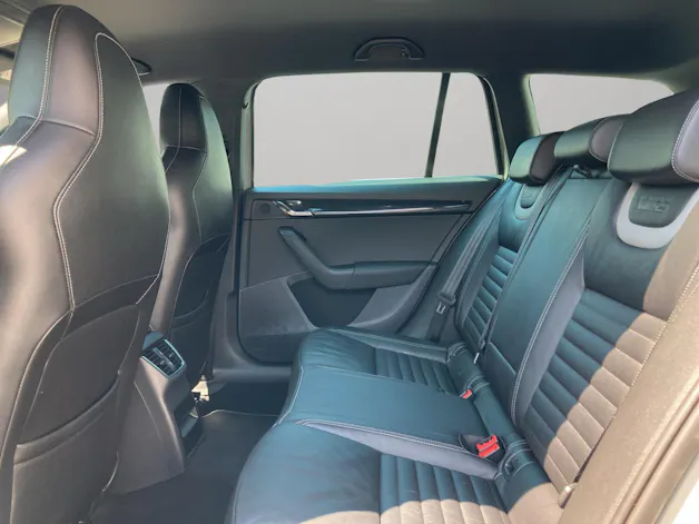 Škoda Octavia Combi 2.0 TDI 184 RS 4x4 DSG