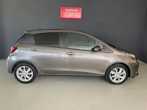 Toyota Yaris 1.5 VVT-i HSD Trend