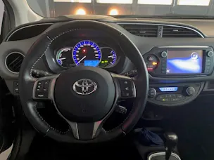 Toyota Yaris 1.5 VVT-i HSD Trend