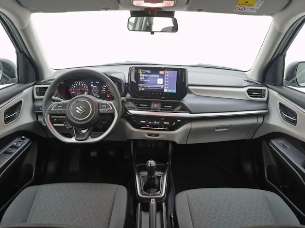Suzuki Swift 1.2 Sakura Top Hybrid 4x4