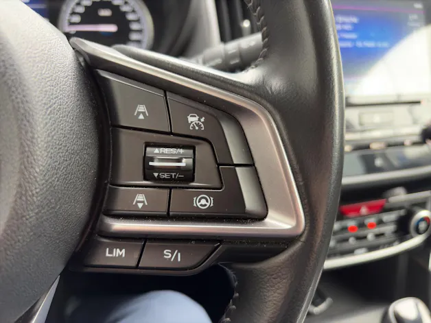 Subaru Forester Station 2.0i e-Boxer Swiss Plus