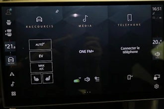 https://vehicle.imgix.net/4297852/ea4b730b-c7a4-45f6-b26a-31da739bb934.JPG