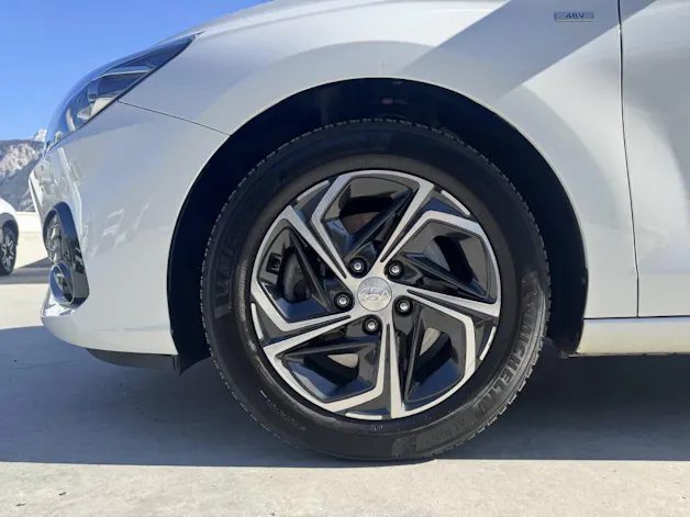 Hyundai i30 1.5 T-GDi Amplia