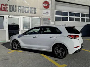 Hyundai i30 1.5 T-GDi Amplia