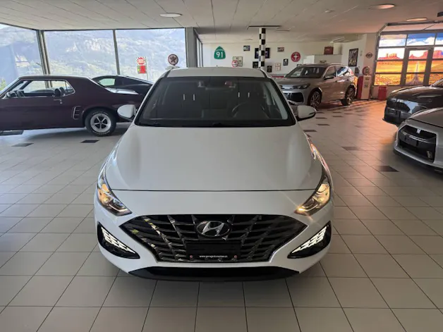 Hyundai i30 1.5 T-GDi Amplia