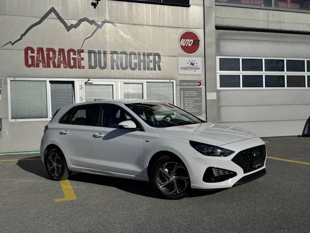 Hyundai i30 1.5 T-GDi Amplia