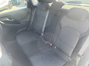 Hyundai i30 1.5 T-GDi Amplia