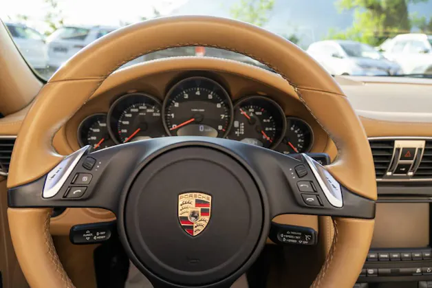 Porsche 911 Cabriolet 3.8 Carrera 4 GTS PDK