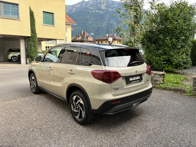 Suzuki Vitara 1.4 T Compact Top Hybrid 4x4