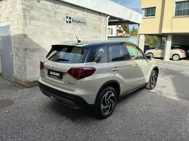 Suzuki Vitara 1.4 T Compact Top Hybrid 4x4