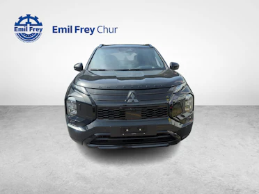 MITSUBISHI OUTLANDER 8
