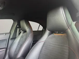 Mercedes-Benz A 180 AMG Line