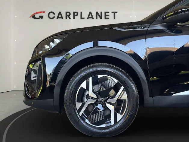 Peugeot 2008 1.2 Hybrid 145 PS GT