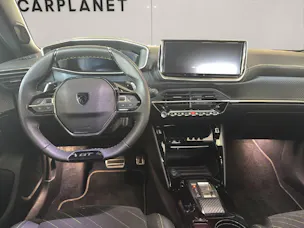 Peugeot 2008 1.2 Hybrid 145 PS GT