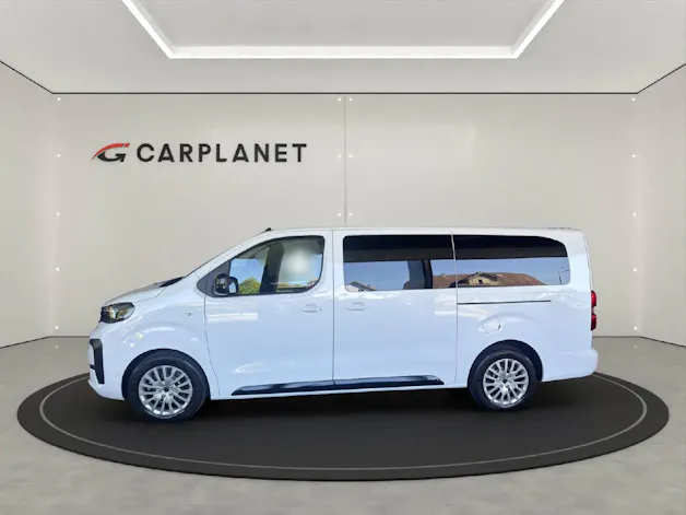 Peugeot Traveller Long 2.2 BlueHDi 180
