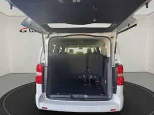 Peugeot Traveller Long 2.2 BlueHDi 180