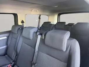 Peugeot Traveller Long 2.2 BlueHDi 180