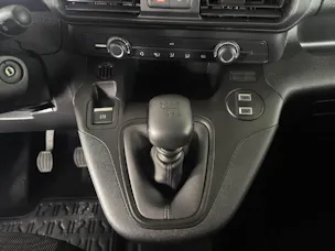 Peugeot Partner Kaw. 650 Standard 1.2