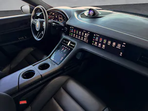 Porsche Taycan Cross Turismo Turbo