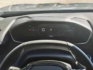 Peugeot 2008 1.2 Hybrid Allure