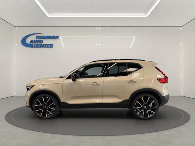 Volvo XC40 2.0 B4 MH Ultra Dark