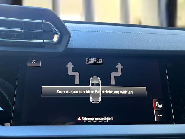 Audi A3 Sportback TFSI 110 kW S line Attraction S tronic Daytongrau Perleffekt