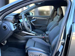 Audi A3 Sportback TFSI 110 kW S line Attraction S tronic Daytongrau Perleffekt